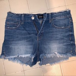 Vervet denim shorts